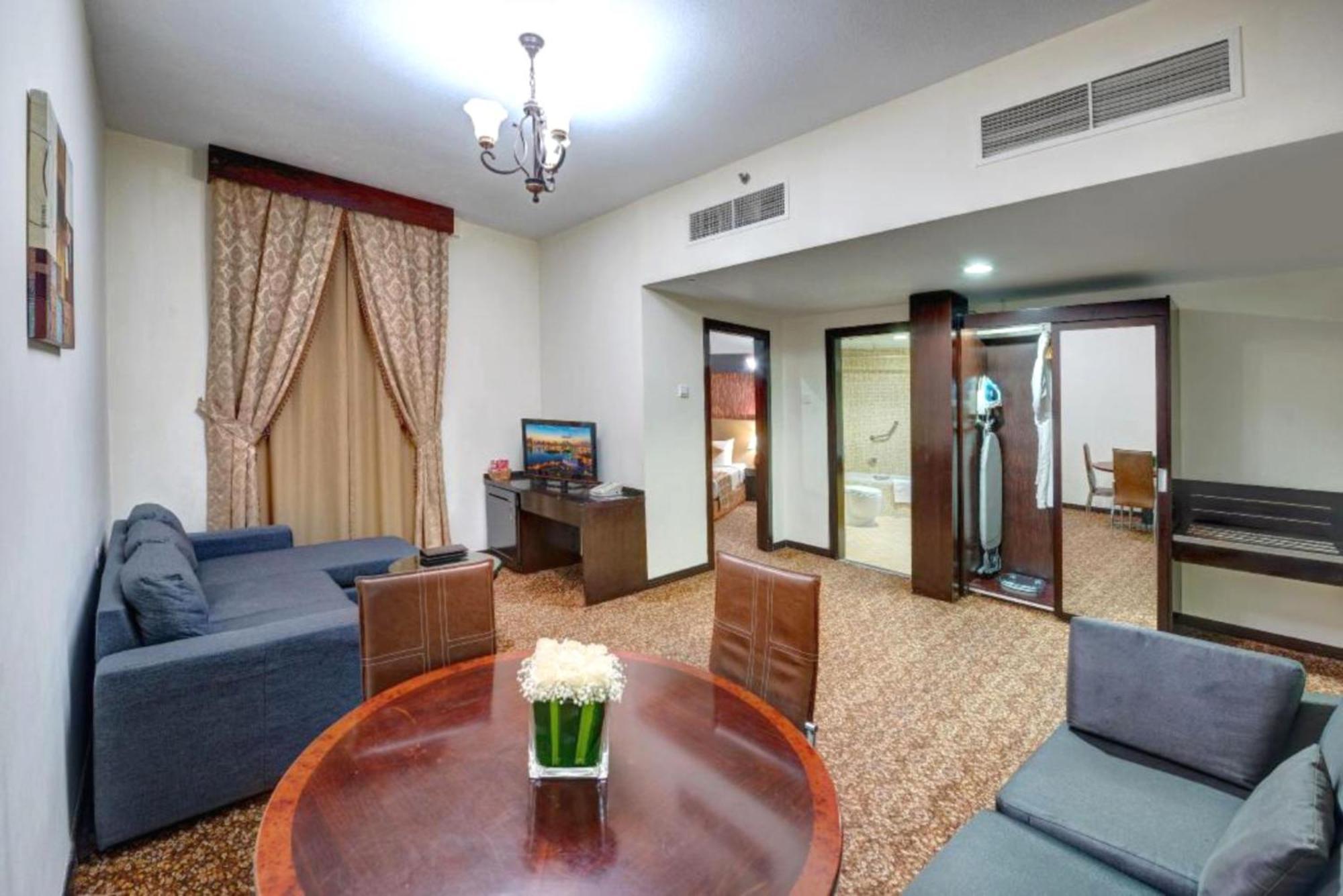 Aryana Hotel Sharjah Ngoại thất bức ảnh